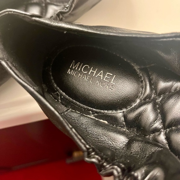 Michael Kors Black Leather Upper-Woman’s Ballet 🥿🖤🥿 Flat Shoes Size 7 - Picture 2 of 5